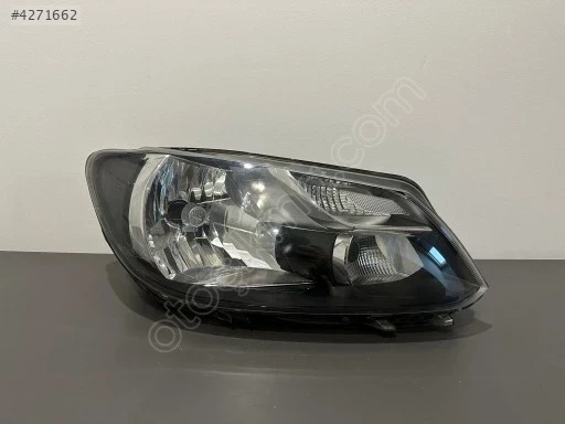 VOLKSWAGEN CADDY Sağ Far 2010 - 2015 (2K5941006A)