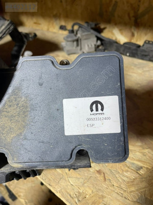 2023 FİAT EGEA CROSS 1.6 DİZEL ABS BEYNİ 00522312400