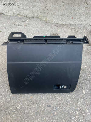 PASSAT B8 TORPİDO KAPAĞI HATASIZ ORJİNALL ÇIKMAA