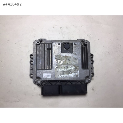 Alfa Romeo 159 1.9 JTD Motor Beyni 51821929 0281015160