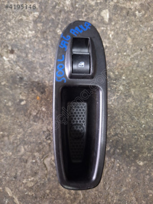 FİAT 500L SAĞ ARKA CAM DÜĞMESİ ÇIKMA ORJİNAL YEDEK PARÇA