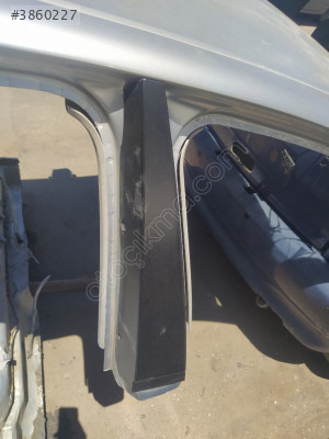 ÇIKMA SEAT CORDOBA SAĞ ORTA DİREK KAPLAMASI