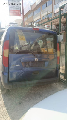 FİAT DOBLO LACİVERT BAGAJ KAPAĞI