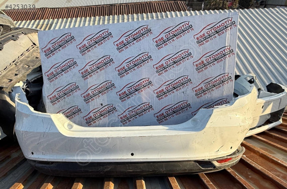 FİAT EGEA BEYAZ ARKA TAMPON ORJINAL