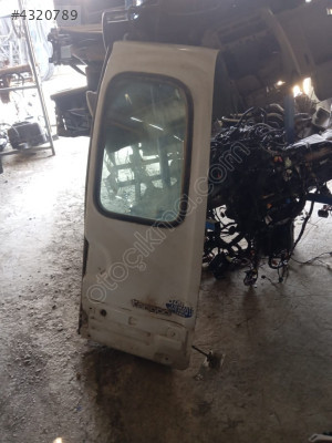 RENAULT KANGOO3 BAGAJ KAPAĞI SAĞ ORJİNAL OTO FEDAİ