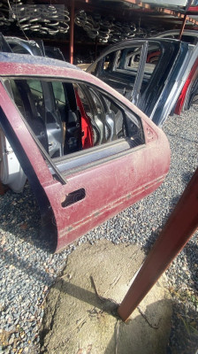 OPEL VECTRA A SAĞ ÖN KAPI.OTO ERKAN ÜNYE