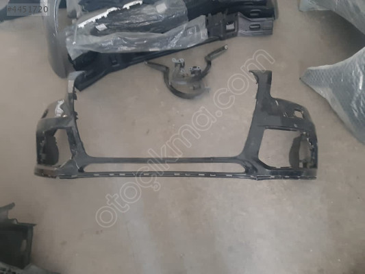 AUDİ Q5 ÖN TAMPON