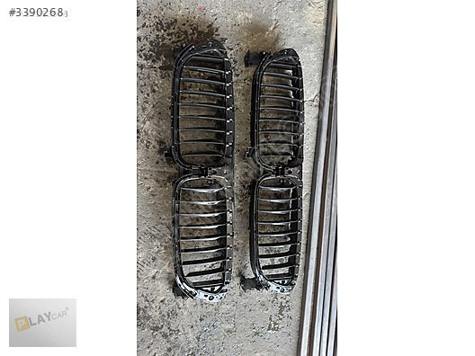 BMW G30 PANJUR ALT MASKE ORJİNAL 5113187156