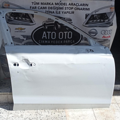 AUDI A4 ORJINAL CIKMA SAĞ ON KAPİ 17-19