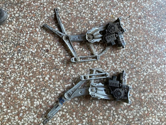 OPEL ASTRA G SAĞ ARKA KAPI CAM KRİKOSU ELEKTRİKLİ 1998-2008