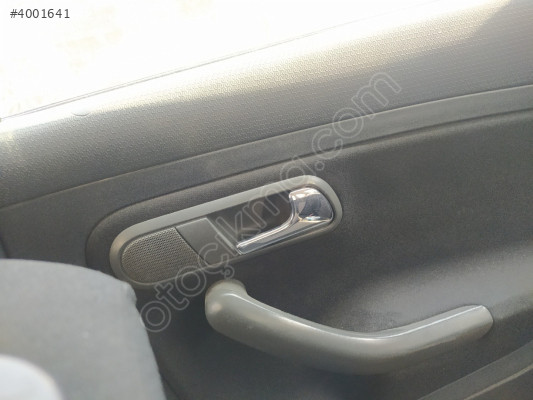 ÇIKMA SEAT CORDOBA SAĞ ARKA İÇ AÇMA KAPI KOLU