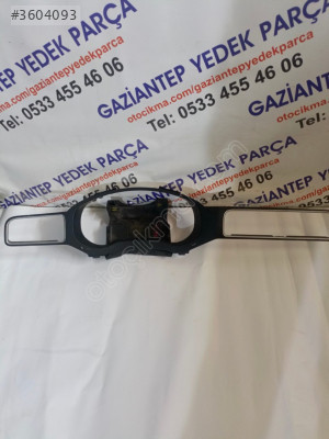 Jetta 2011 14 arasi klima ızgara çerçevesi