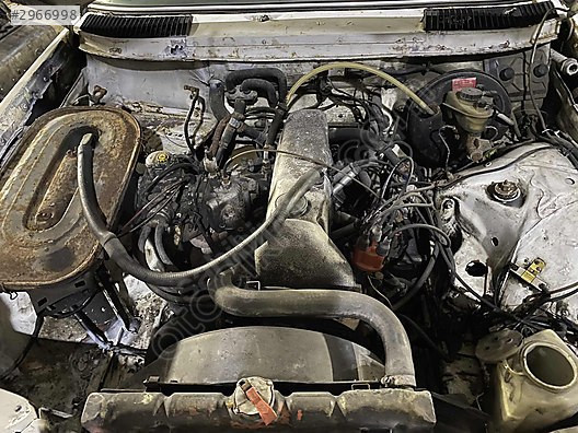 MERCEDES W114-W115-W123 ORJ 230.4 SİLİNDİR KAPAĞI ÇIKMA SORUNSUZ