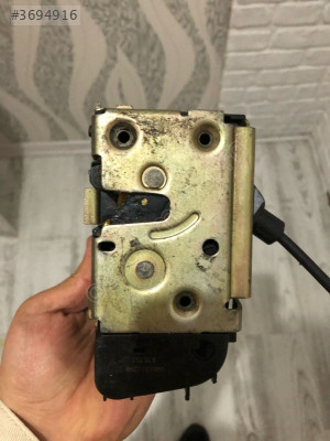 RENAULT LAGUNA SOL ARKA KAPI KİLİDİ 000657z98