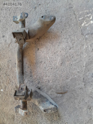 HUNDAİ H 100 MOTOR ALT TRAVERSİ BEŞİK