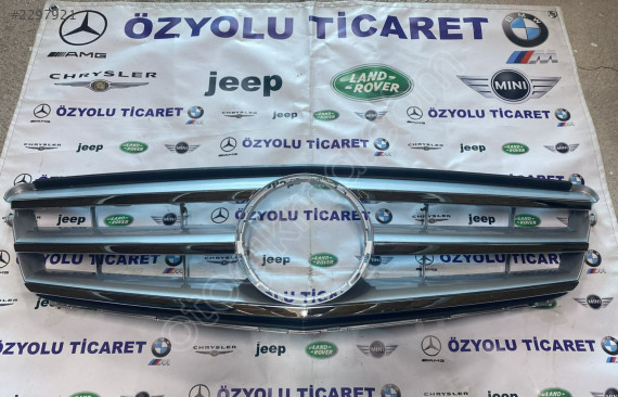 MERCEDES W204 C Serisi Ön Panjur A2048800023