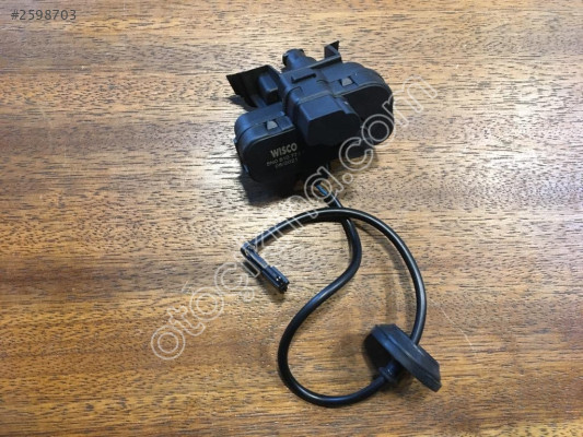 Vw Tiguan Golf Scirocco Depo Kapak Motoru Sıfır 5N0810773F