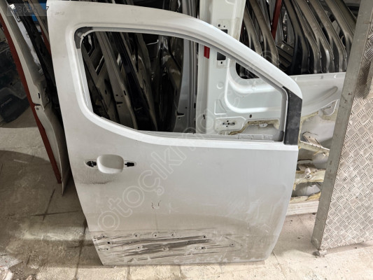 BERLİNGO RİFTER COMBO ÇIKMA ORJİNAL SAĞ ÖN KAPI KD