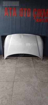 Hyundai  İ20 motor kaputu