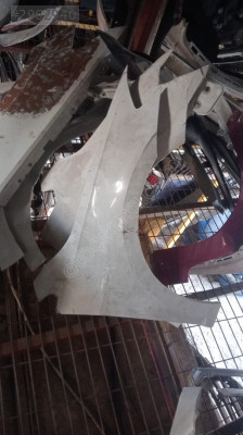 Volkswagen Golf 7.5 İçin Sağ Ön Çamurluk - Çıkma Parça