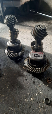 Jeep Grand Cherokee V6 Ayna Mahruti İstavroz Kutusu