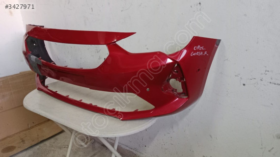 Opel corsa f on tampon