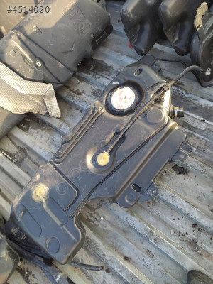 Renault modus yakıt deposu