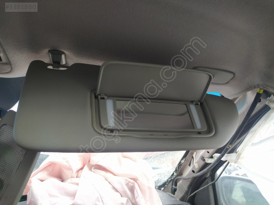 ÇIKMA VOLVO V70 SAĞ GÜNEŞLİK