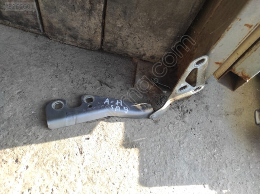 OPEL ASTRA H  MOTOR KAPUT MENTEŞESİ SAĞ
