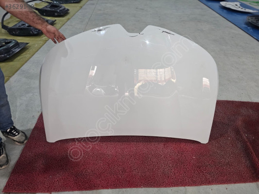 RENAULT TALİANT BEYAZ MOTOR KAPUTU ORJINAL LOKALLİK