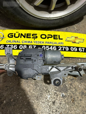 OPEL ASTRA J ÖN SİLECEK MOTORU ÇIKMA ORJİNAL GM 13262434