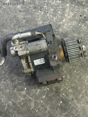 03L130755E PASSAT JETTA LEON CADDY 1.6 TDİ CAY MAZOT POMPASI