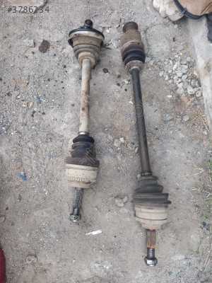 Megane 1 - Megan 1 (1.6 8V) Sağ - Sol Aks