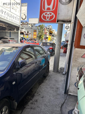 Toyota corolla sol ön kapı