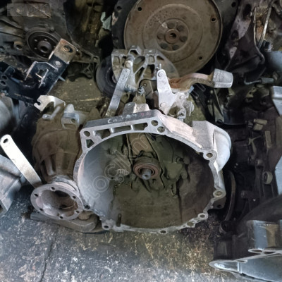 Volkswagen Caddy 1.6,1.9 manuel şanzıman