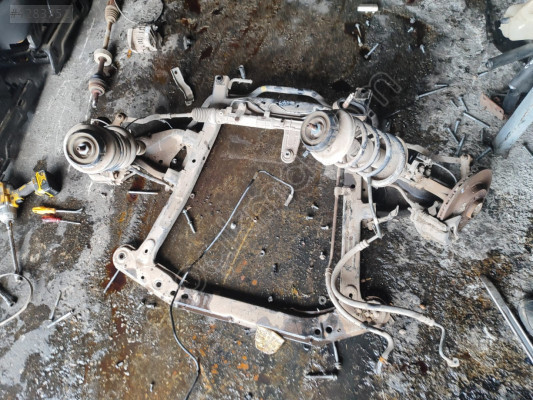 DACİA LOGAN TRAVERS OTO FEDAİ