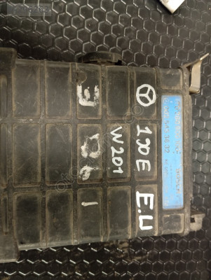 0280800100 MERCEDES W201 190E MOTOR BEYNİ