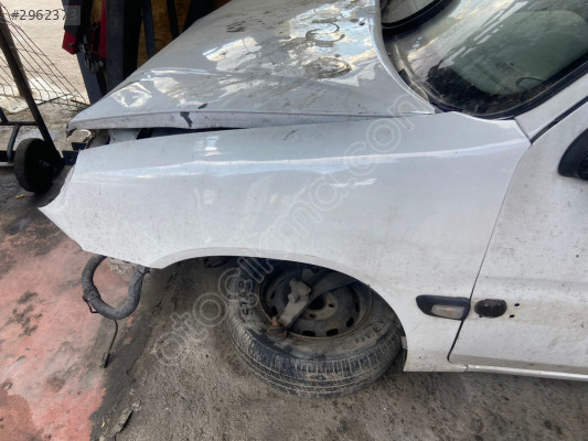 CİTRÖEN  SAXO SOL  ÖN  ÇAMURLUK