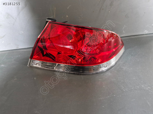 MİTSUBİSHİ LANCER SAĞ ARKA STOP LAMBASI SIFIR 2003 2004 2005