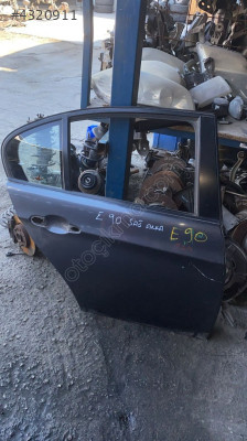BMW E90 3.20D SAĞ ARKA KAPI OTO FEDAİ