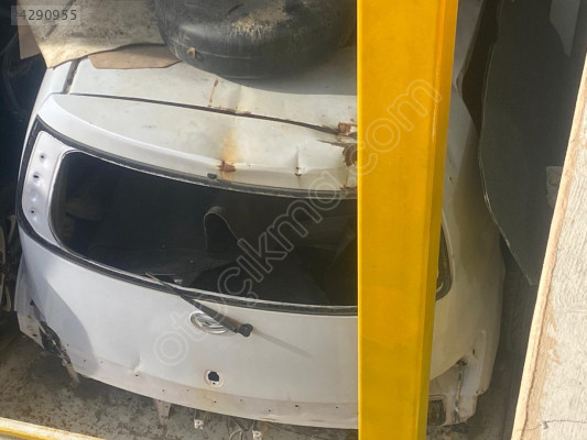 Daihatsu Materia Arka Bağaj Kapağı Çıkma