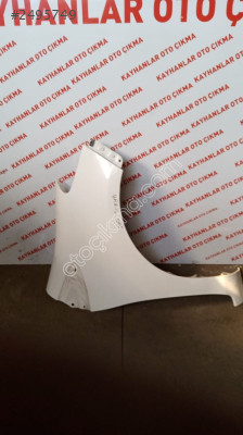TOYOTA YARİS SAĞ ÖN ÇAMURLUK