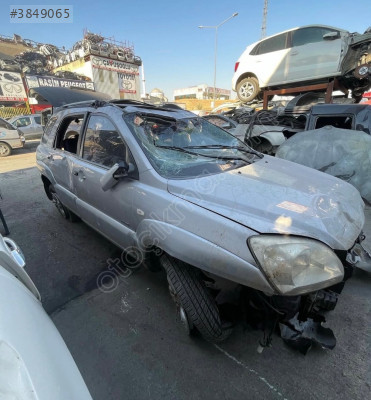 Kia sportage çıkma orjinal sağ ön kapı