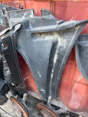 Peugeot 301 Ön Cam Izgarası