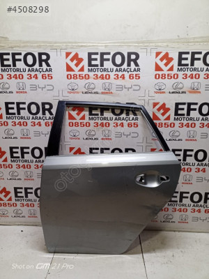 TOYOTA AURİS ARKA SOL KAPI ÇIKMA ORJİNAL YEDEK PARÇA