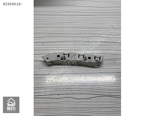 Ön Tampon Bağlantı Braketi Focus Sol BM51 17D959 AE