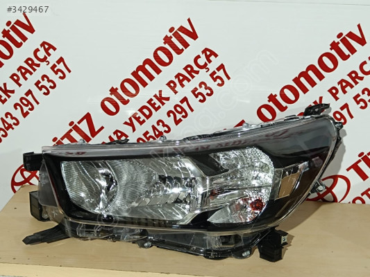 TOYOTA HİLUX 2021/2024 SOL ÖN FAR