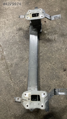 Ford kuga ön tampon demiri