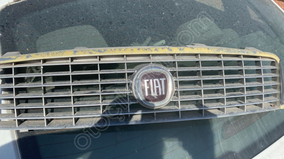 Fiat linea çıkma ön panjur
