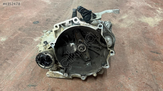 VOLKSWAGEN POLO 1.4 BENZİNLİ MANUEL ŞANZIMAN